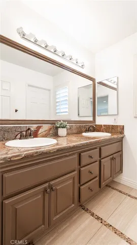 $1,575,000 | 2827 Arbella Lane, Thousand Oaks, CA 91362