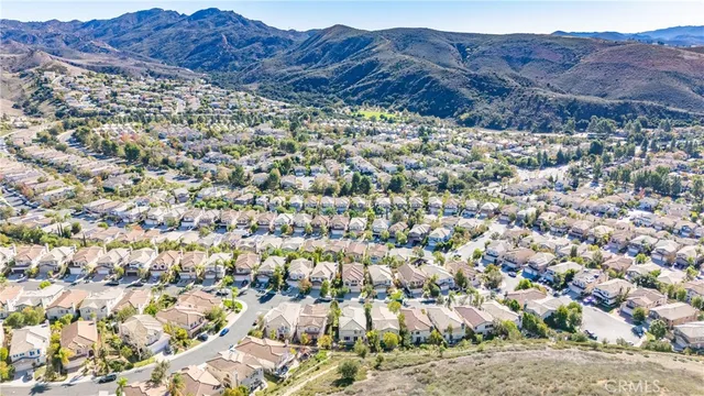 $1,575,000 | 2827 Arbella Lane, Thousand Oaks, CA 91362