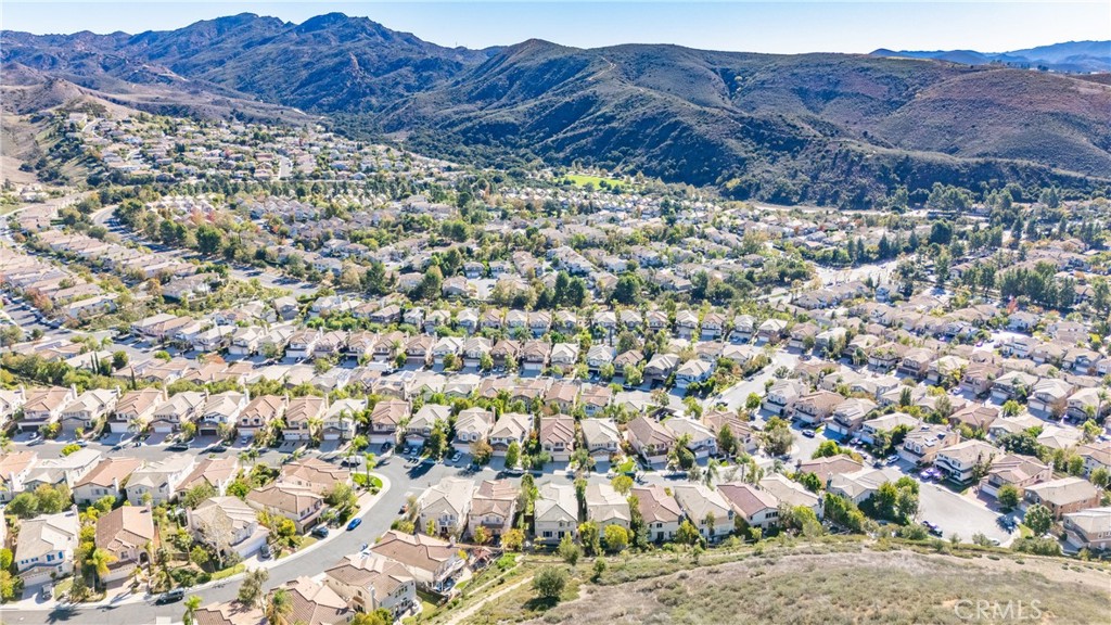 2827 Arbella Lane Thousand Oaks, CA 91362 - Photo 48 of 48 a view of city and mountain