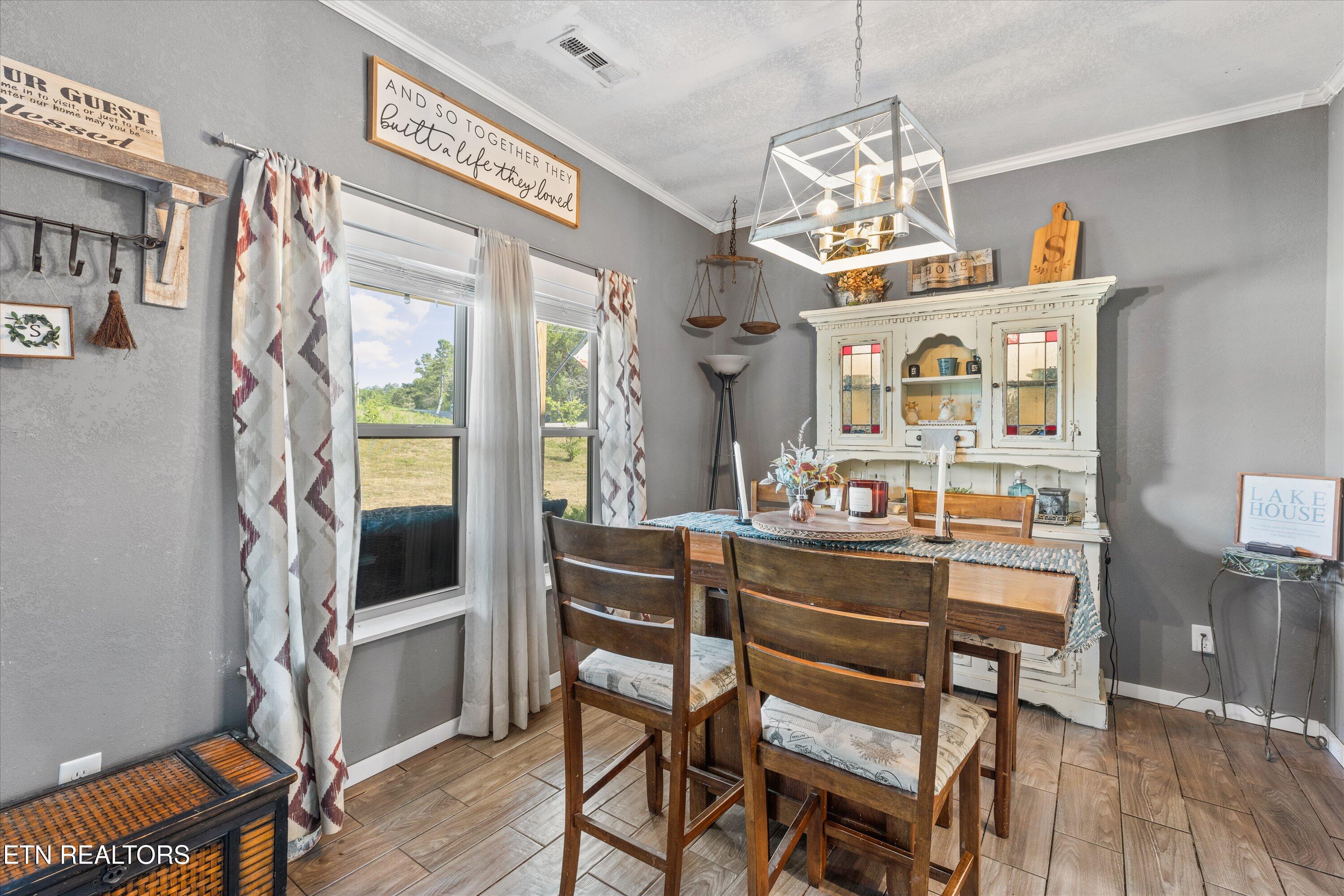 1842 Chapel Road Sevierville, TN 37876 - Photo 5 of 31 Dining room