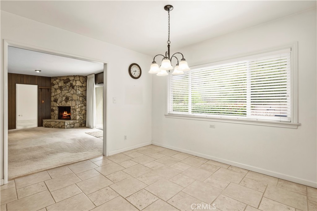 2724 North Kenneth Road Burbank, CA 91504 - Photo 22 of 35