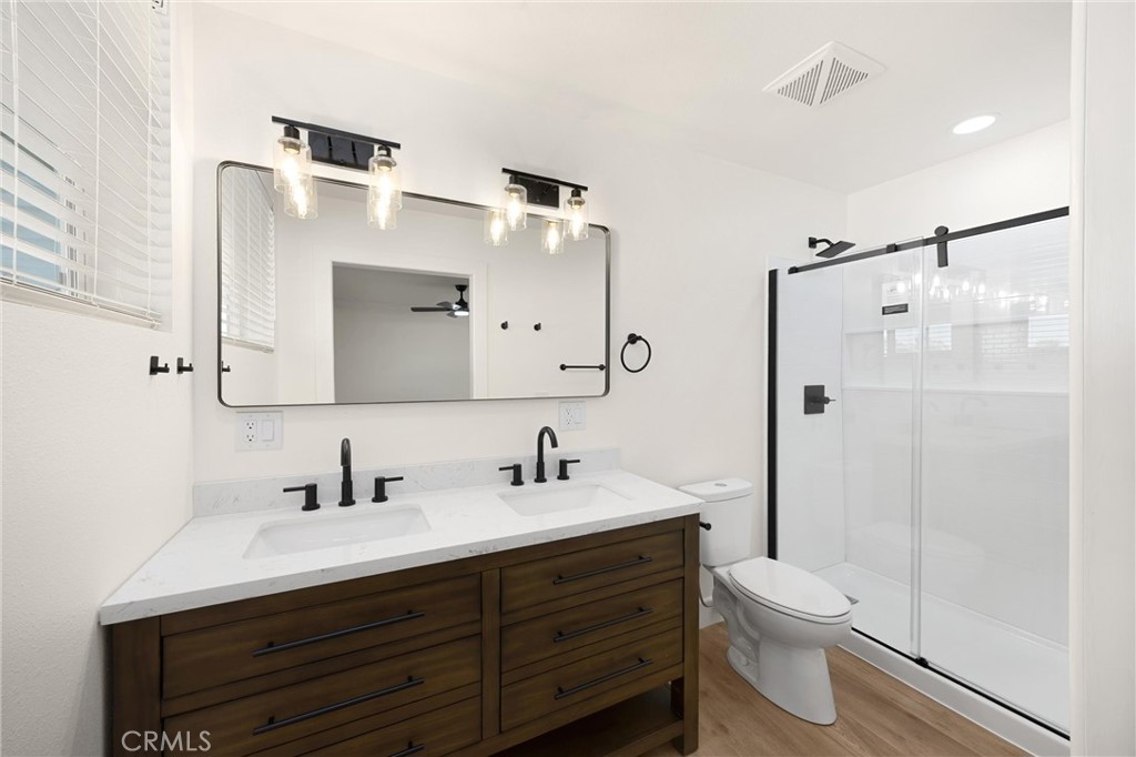 14265 Santee Road Apple Valley, CA 92307 - Photo 7 of 18