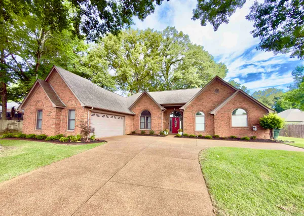 $425,000 | 308 Marci Cove, Collierville, TN 38017