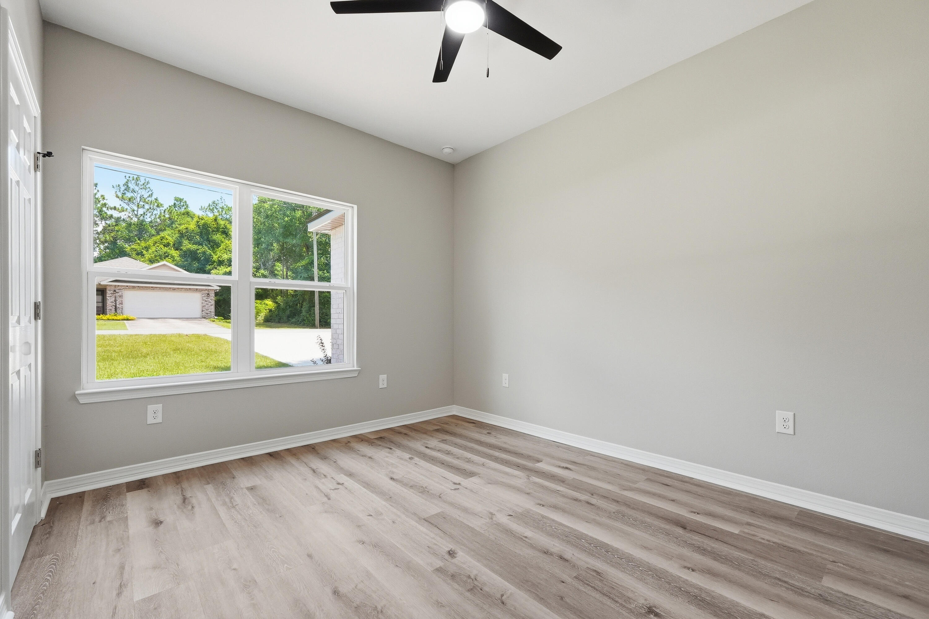 6140 Clover Street Crestview, FL 32539 - Photo 9 of 58 6140 clover st-8