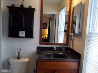 25412 South Riding Boulevard South Riding, VA 20152 - Photo 11 of 17 Bath (Master)