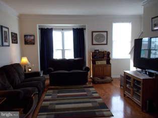 25412 South Riding Boulevard South Riding, VA 20152 - Photo 6 of 17 Family Room