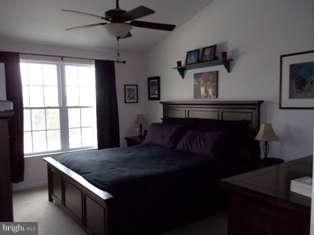 25412 South Riding Boulevard South Riding, VA 20152 - Photo 8 of 17 Bedroom (Master)