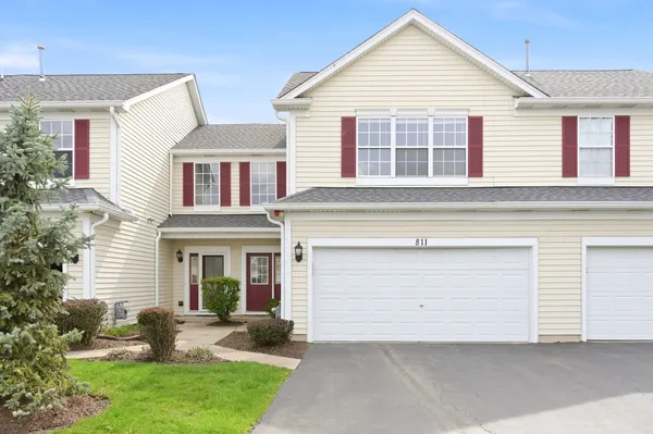 $2,375 | 811 Donelson Court, Naperville, IL 60563