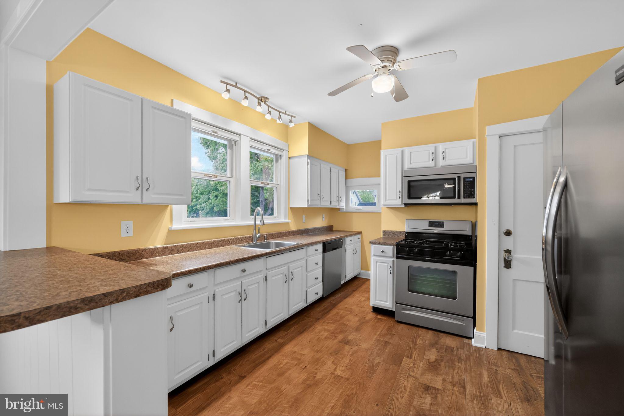 153 Princeton Road Audubon, NJ 08106 - Photo 9 of 25