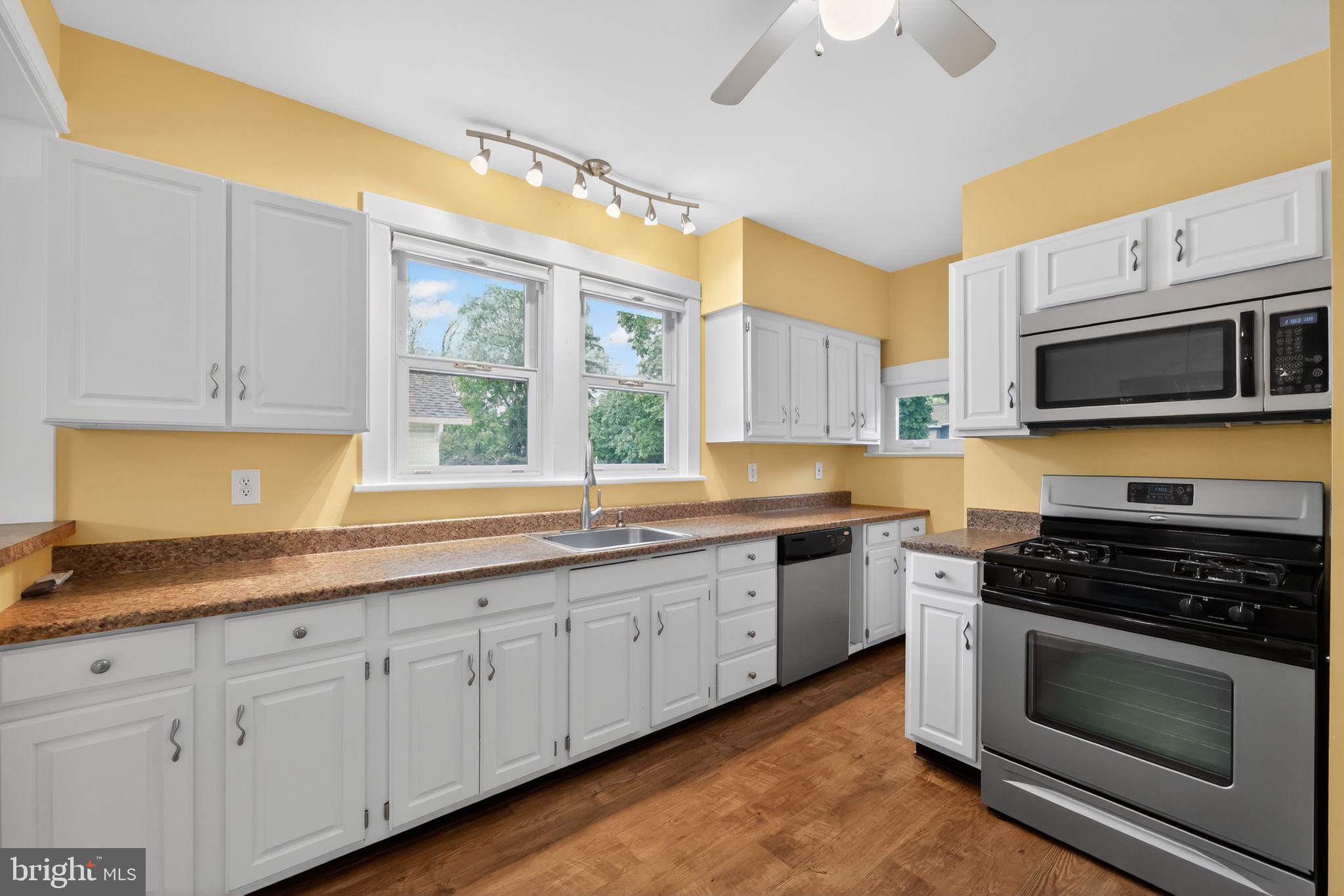 153 Princeton Road Audubon, NJ 08106 - Photo 10 of 25