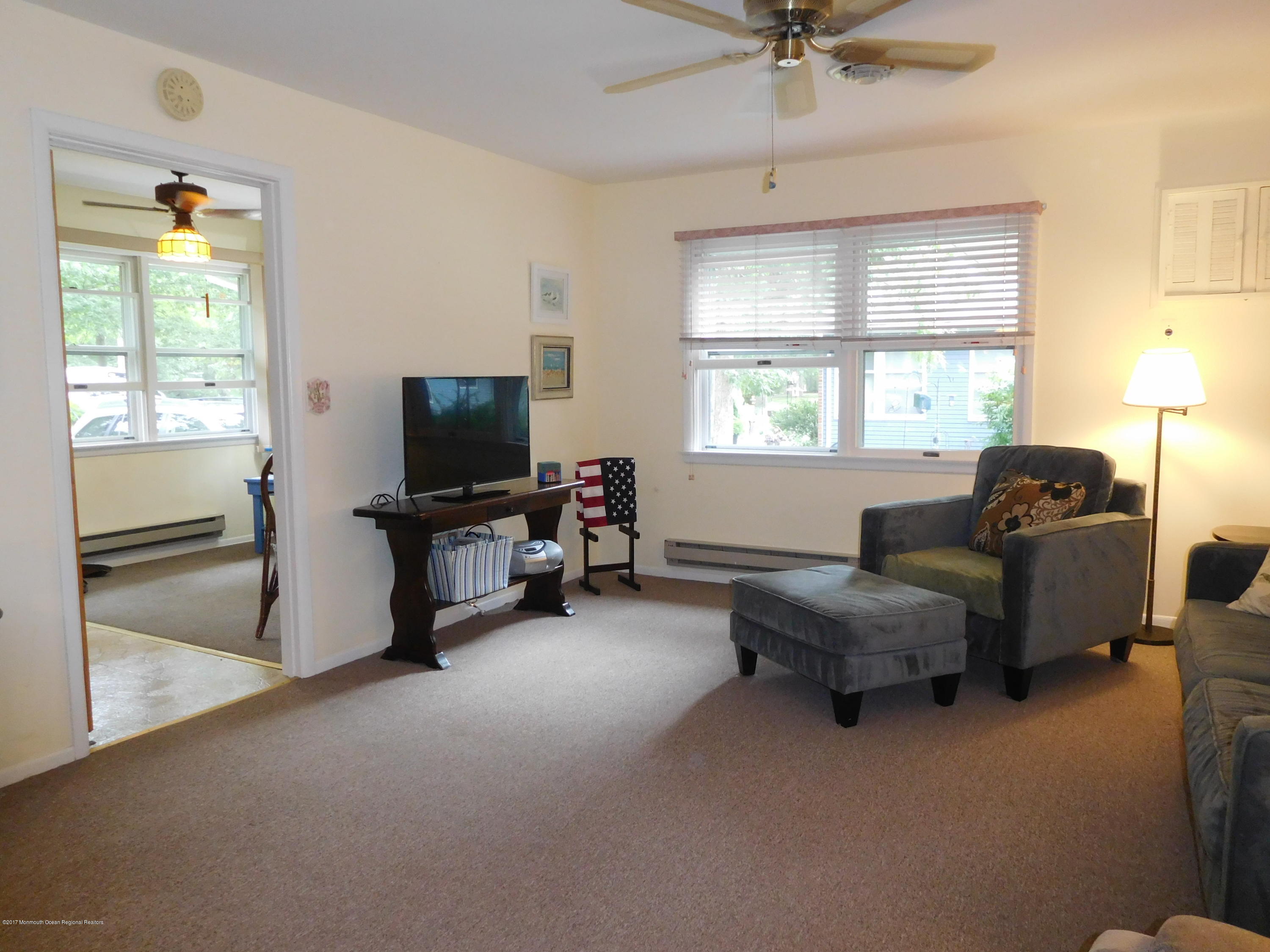 38 Cranberry Road, Unit 31A Manahawkin, NJ 08050 - Photo 4 of 14 DSCN4827