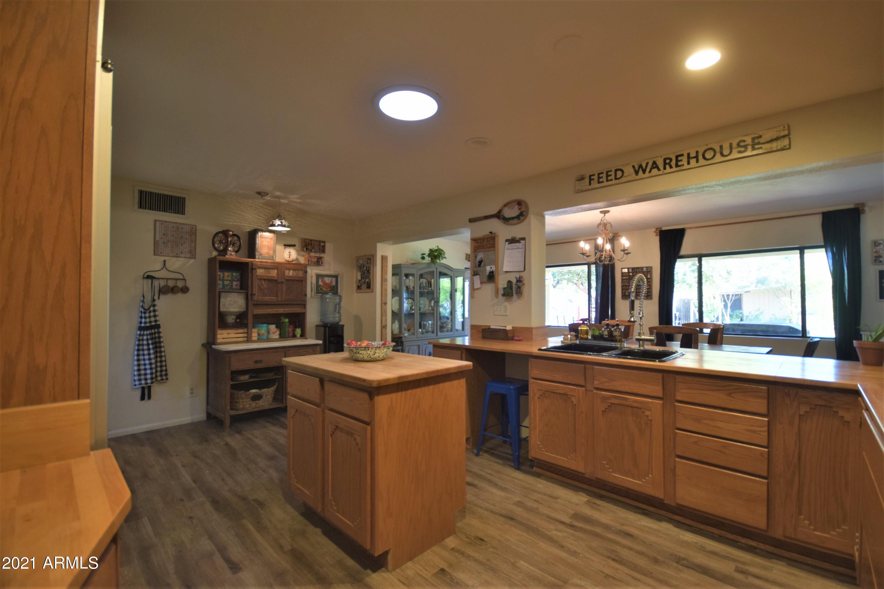 3105 East Bloomfield Road Phoenix, AZ 85032 - Photo 12 of 55 DSC_0782