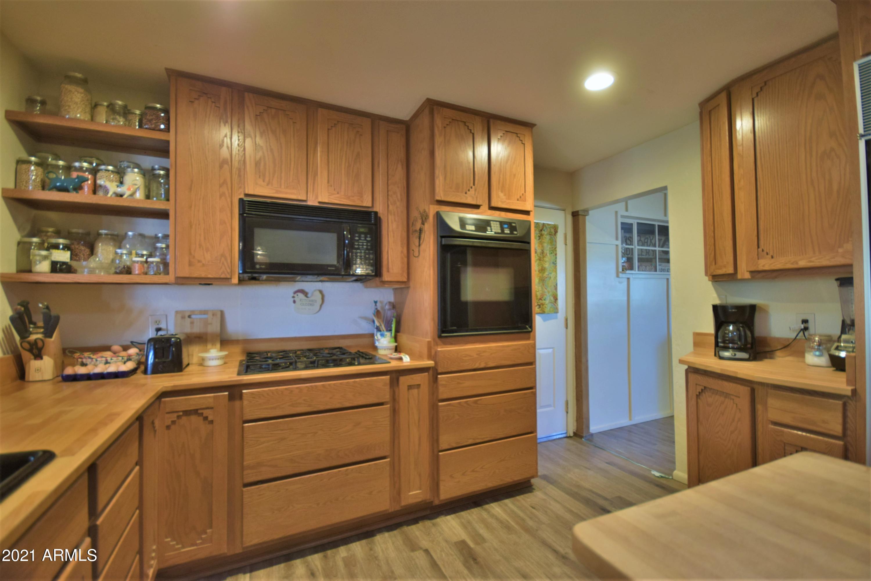 3105 East Bloomfield Road Phoenix, AZ 85032 - Photo 13 of 55 DSC_0784