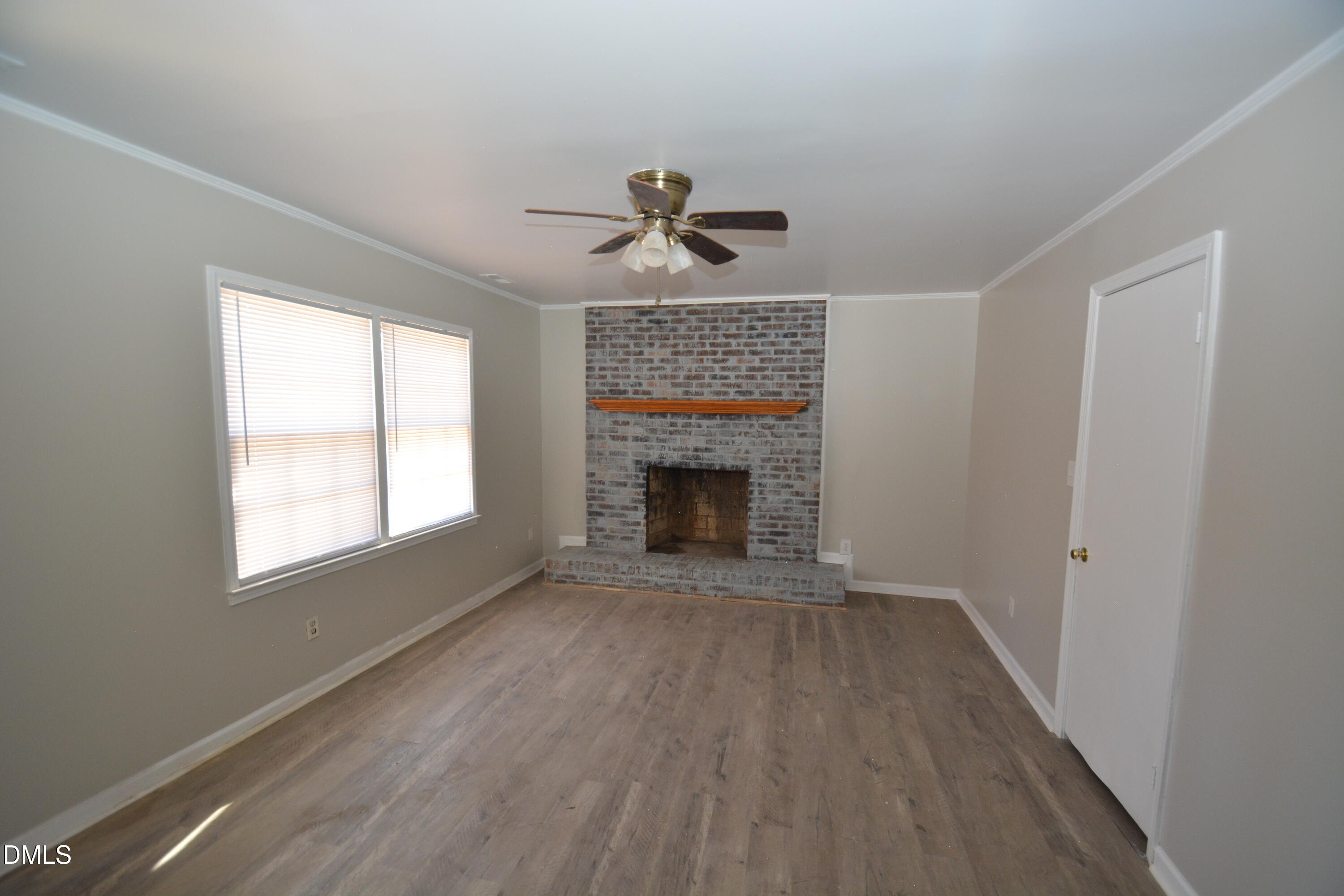 508 Rippling Stream Road Durham, NC 27704 - Photo 5 of 15 DSC_0046