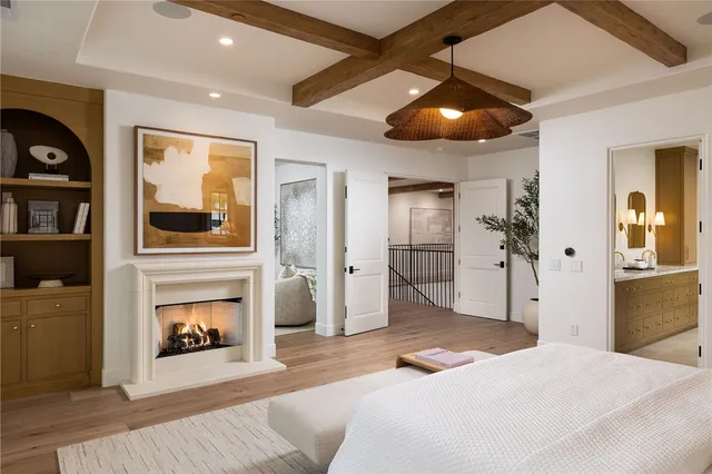 $11,250,000 | 208 Via Palermo, Newport Beach, CA 92663