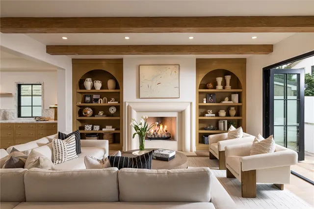 $11,250,000 | 208 Via Palermo, Newport Beach, CA 92663