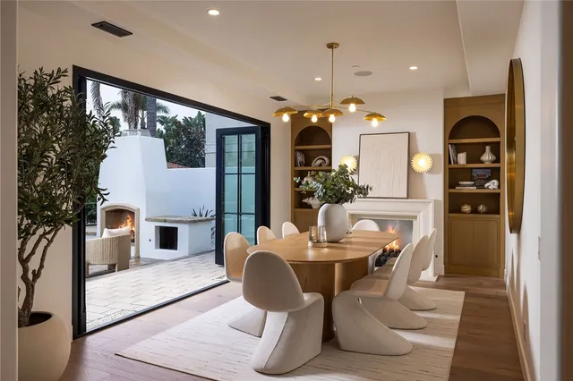 $11,250,000 | 208 Via Palermo, Newport Beach, CA 92663