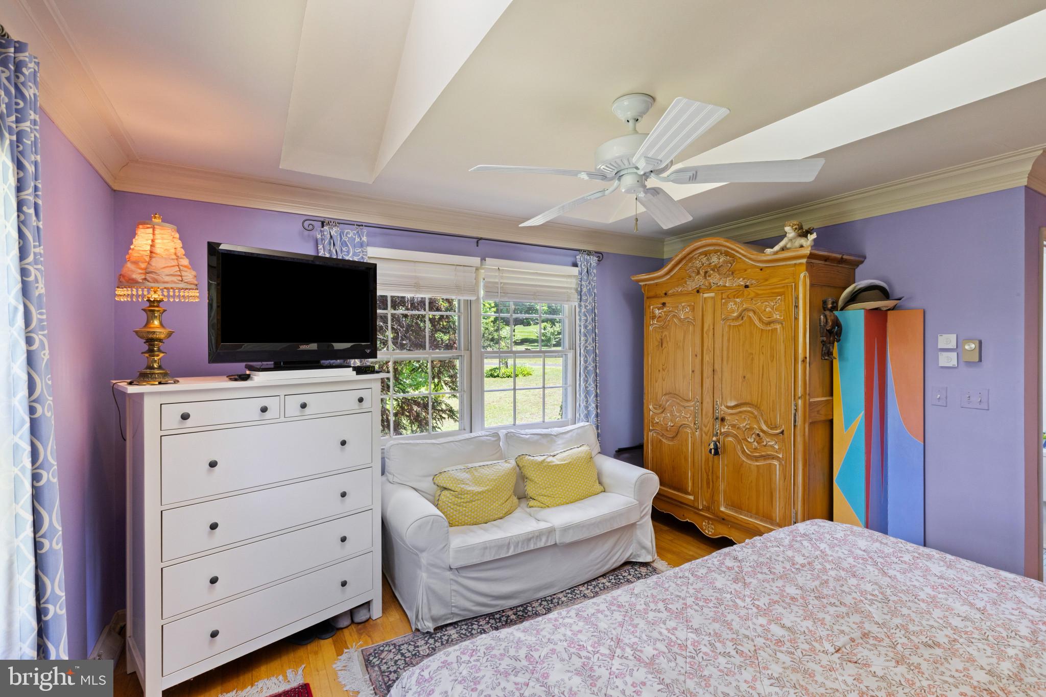 1552 Widows Mite Road Edgewater, MD 21037 - Photo 17 of 51 Main level bedroom