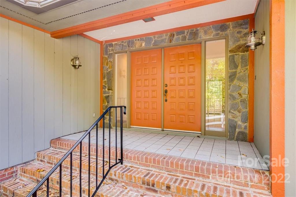 6036 Agate Court Tega Cay, SC 29708 - Photo 3 of 44 a view of an entryway
