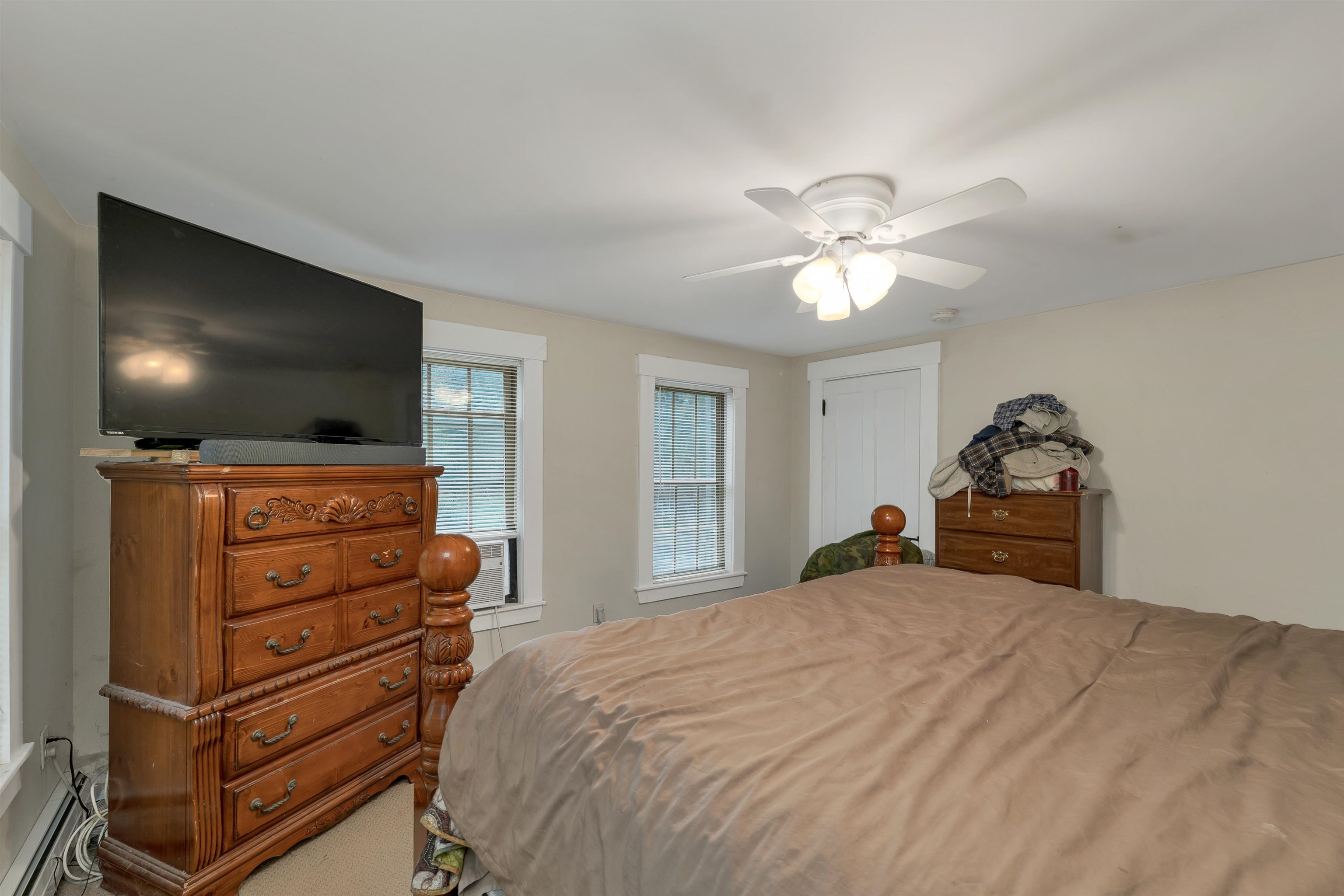 239 Wentworth Road Brookfield, NH 03872 - Photo 13 of 39 Gallery Image 13