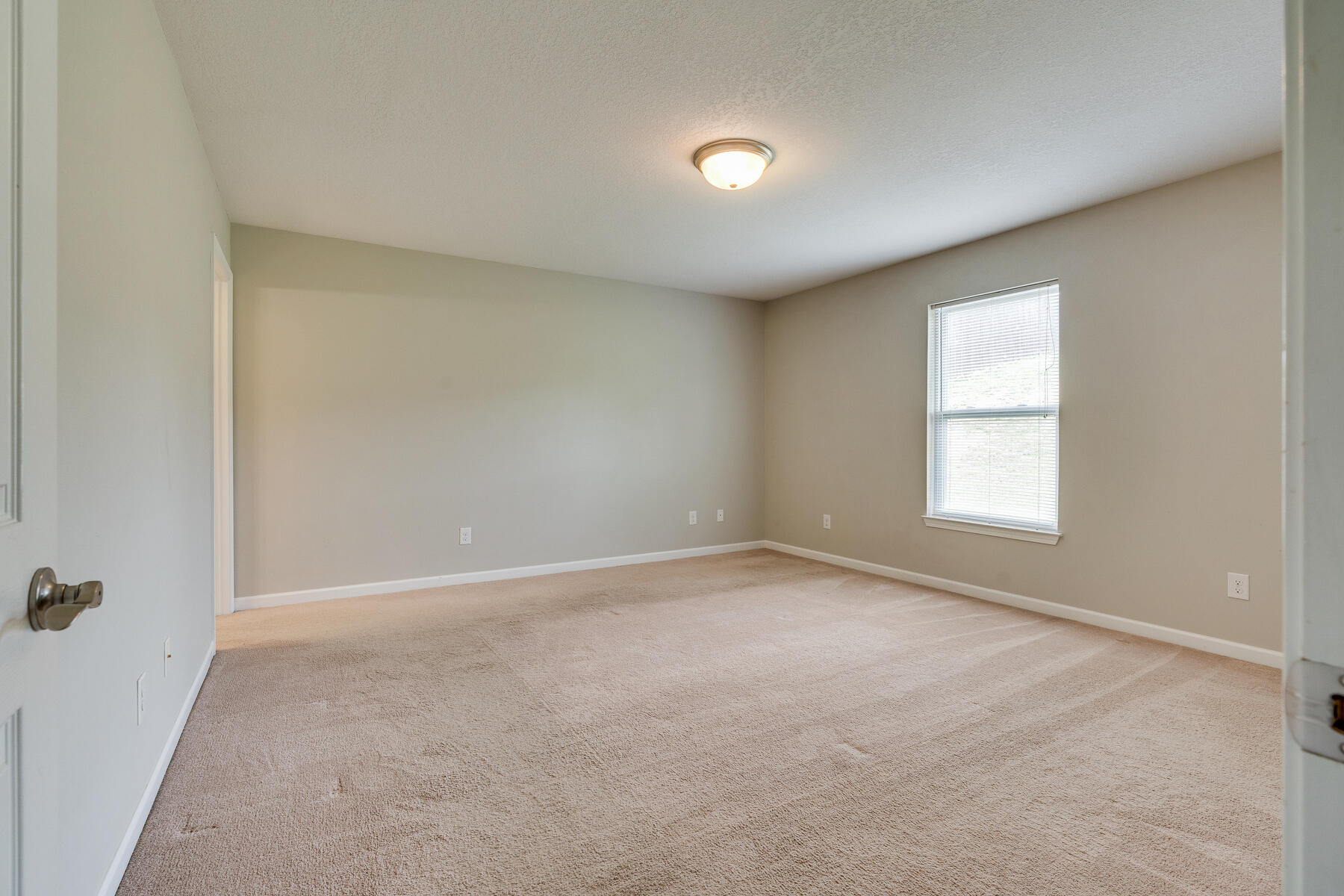 390 Poplar Ridge Road Piney Flats, TN 37686 - Photo 15 of 34 013