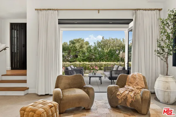 $8,500,000 | 461 26th Street, Manhattan Beach, CA 90266