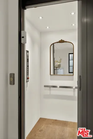 $8,500,000 | 461 26th Street, Manhattan Beach, CA 90266