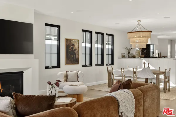 $8,500,000 | 461 26th Street, Manhattan Beach, CA 90266