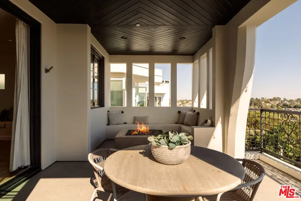 $8,500,000 | 461 26th Street, Manhattan Beach, CA 90266