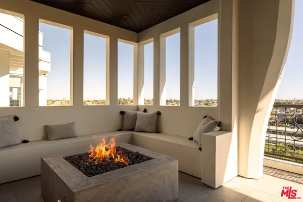 $8,500,000 | 461 26th Street, Manhattan Beach, CA 90266