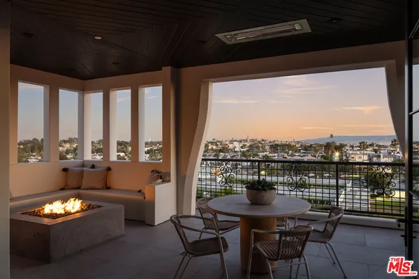 $8,500,000 | 461 26th Street, Manhattan Beach, CA 90266