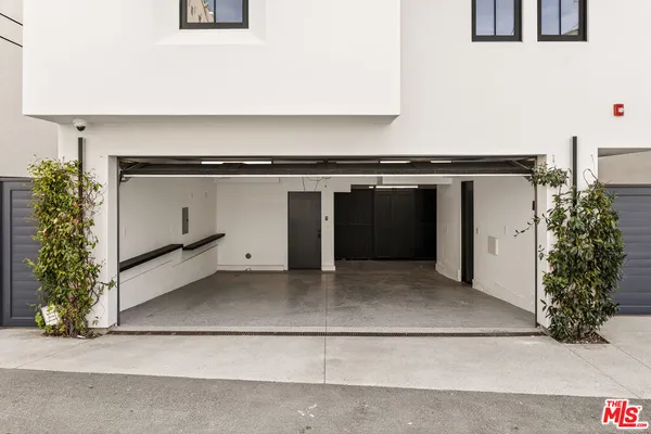 $8,500,000 | 461 26th Street, Manhattan Beach, CA 90266