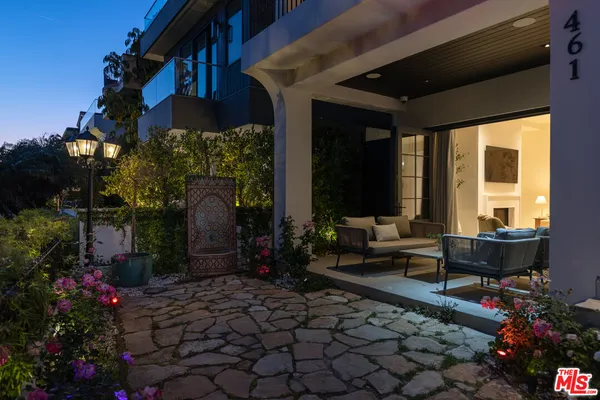 $8,500,000 | 461 26th Street, Manhattan Beach, CA 90266