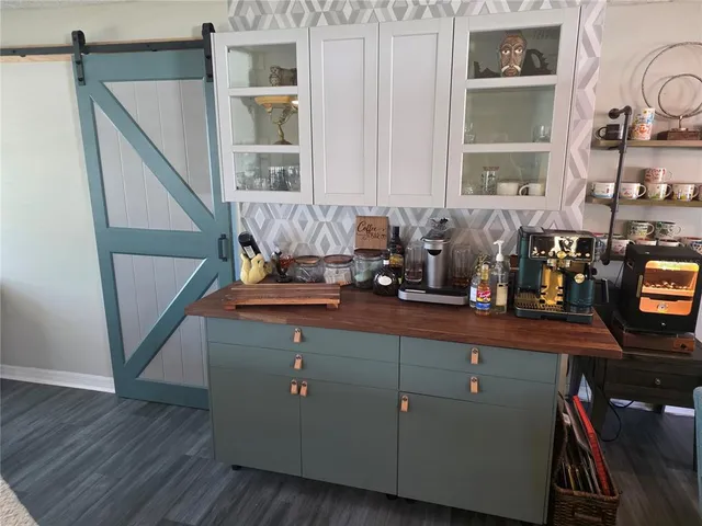 $3,250 | 6301 South Renellie Court, Tampa, FL 33616