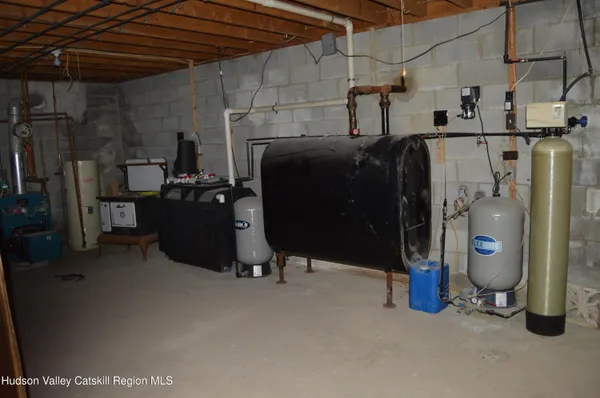 $465,000 | 108 Flower Hill, Kingston, NY 12401