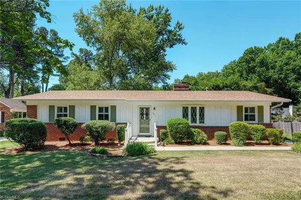 $359,900 | 4921 Starmount Drive, Greensboro, NC 27410