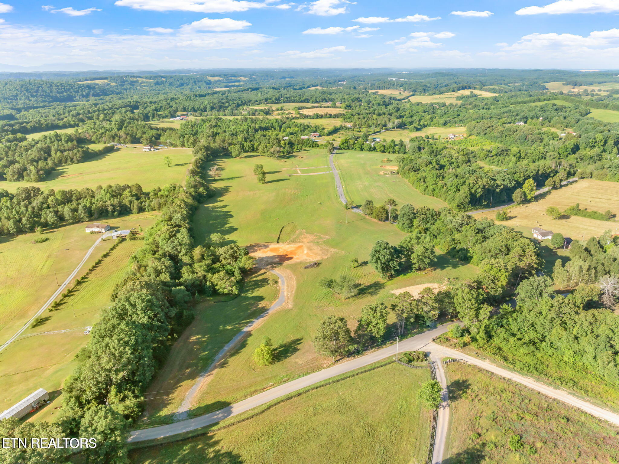 334 County Road Niota, TN 37826 - Photo 4 of 6 Foxberry 5