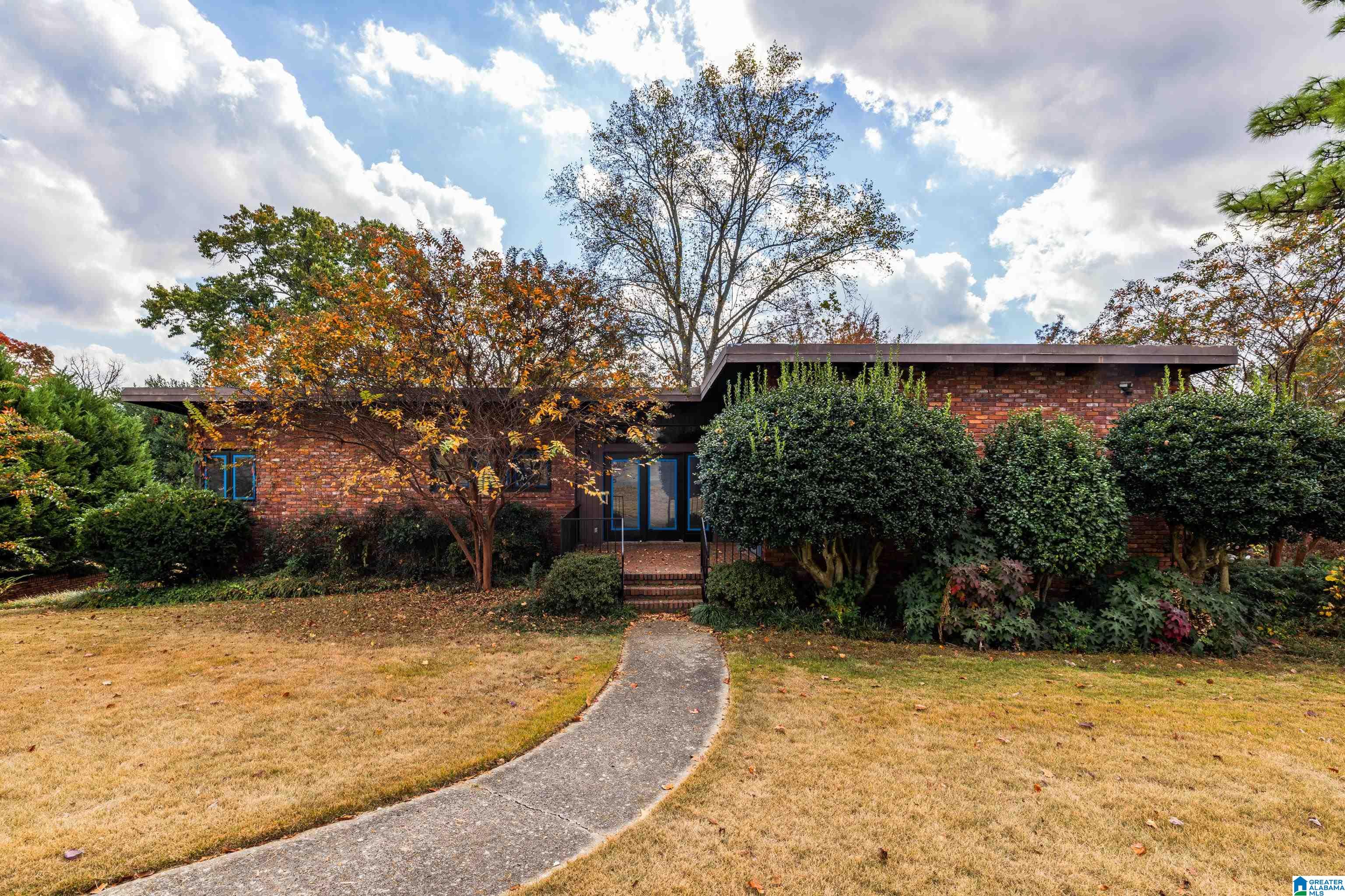 1201 Green Glen Road Birmingham, AL 35216 - Photo 1 of 25