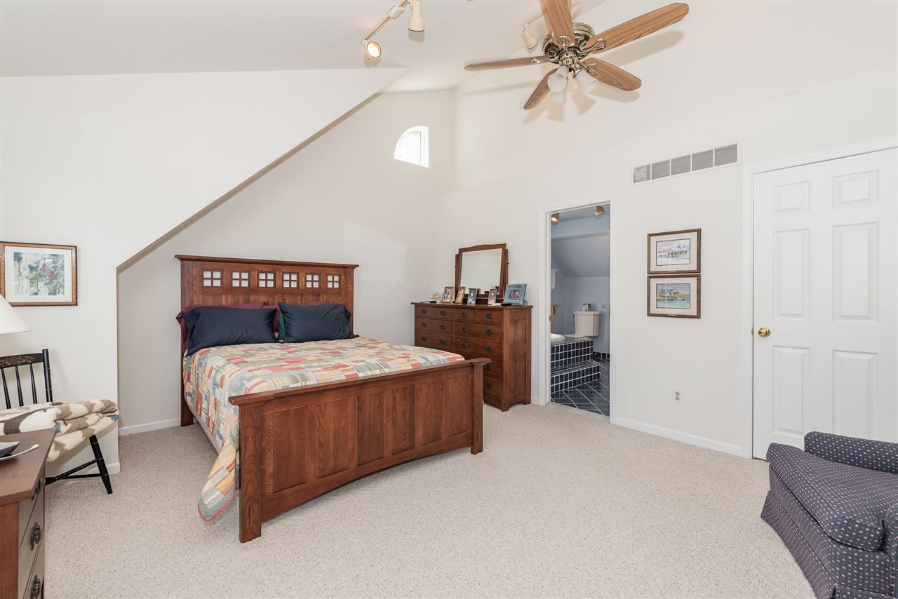 6019 Auburn Road Utica, MI 48317 - Photo 22 of 47 50024791-21.JPG