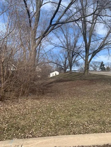 $65,000 | 636 East 4th Avenue, Naperville, IL 60540