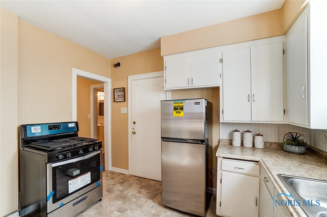 2126 Wyndhurst Road Toledo, OH 43607 - Photo 17 of 44 Gallery Image 17