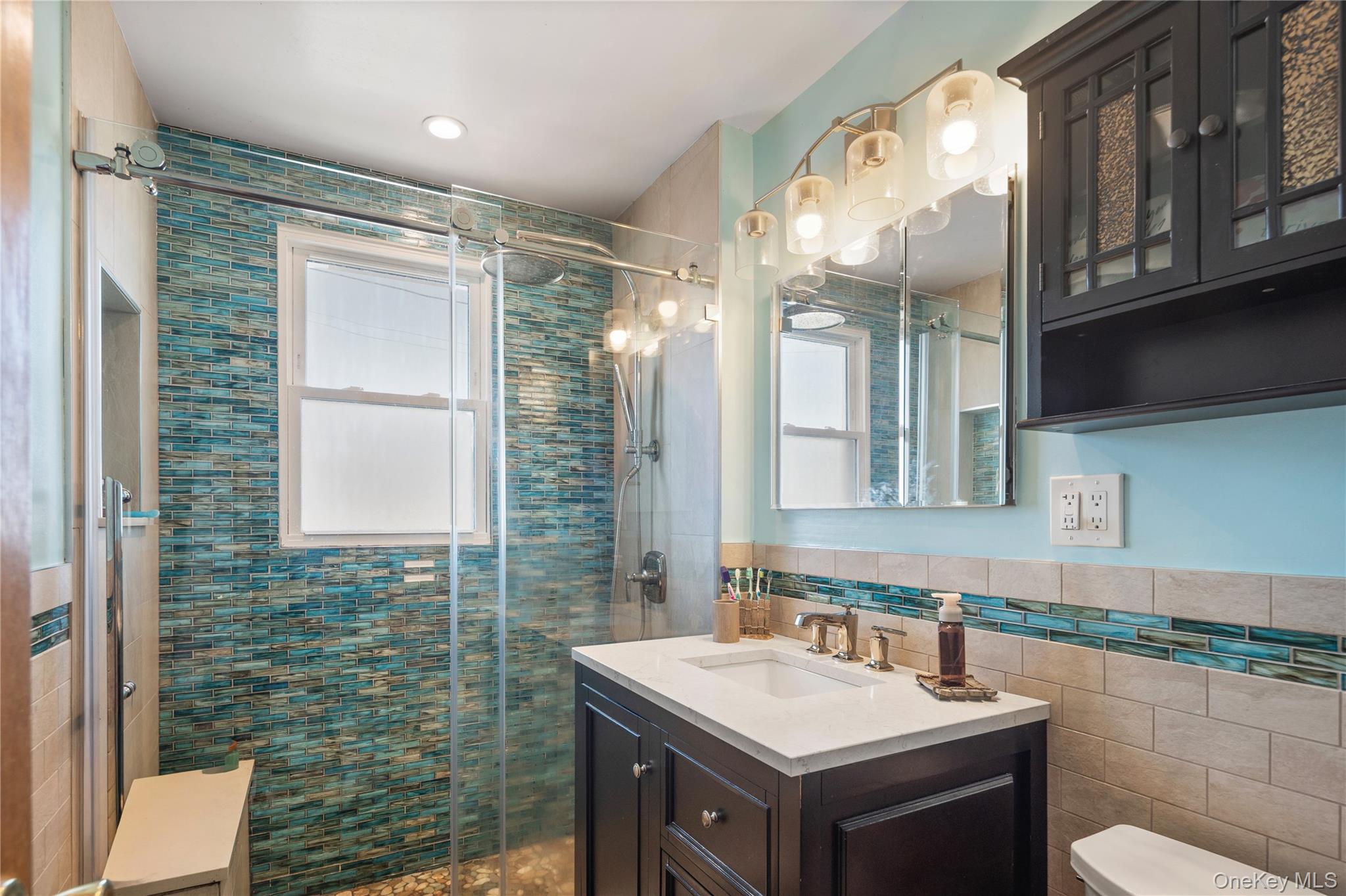 75-26 166th Street Queens, NY 11366 - Photo 24 of 26 Bathroom on second level