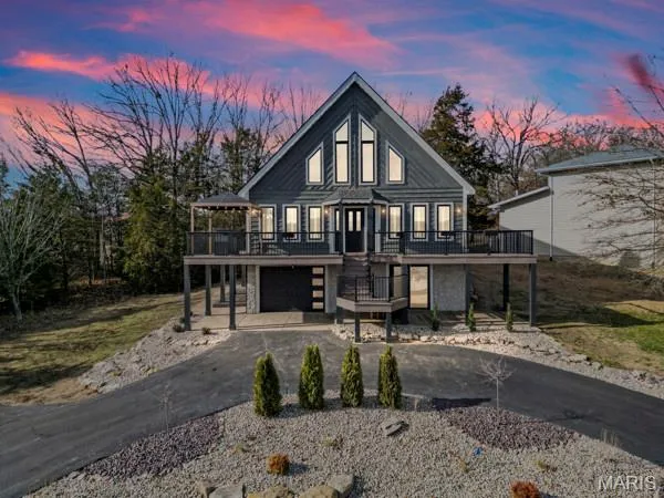 $449,900 | 9679 West Vista Drive, Hillsboro, MO 63050