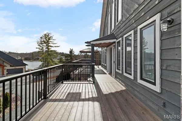 $449,900 | 9679 West Vista Drive, Hillsboro, MO 63050