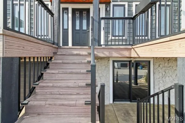 $449,900 | 9679 West Vista Drive, Hillsboro, MO 63050