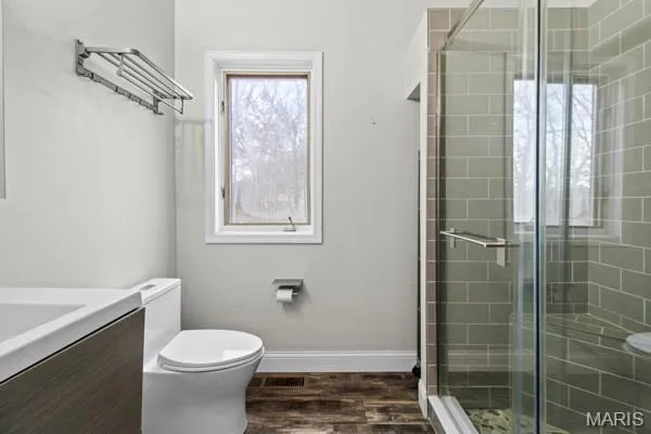 $449,900 | 9679 West Vista Drive, Hillsboro, MO 63050