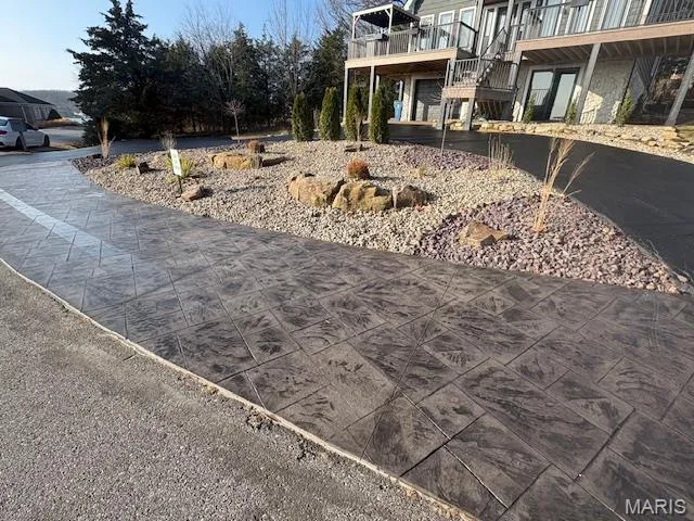 $449,900 | 9679 West Vista Drive, Hillsboro, MO 63050