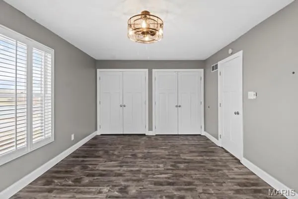 $449,900 | 9679 West Vista Drive, Hillsboro, MO 63050