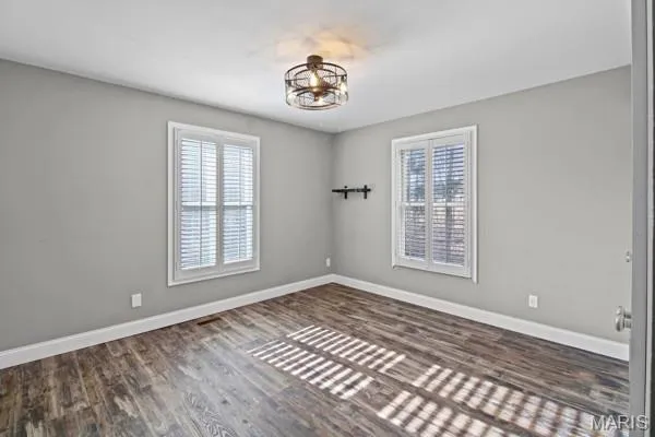 $449,900 | 9679 West Vista Drive, Hillsboro, MO 63050