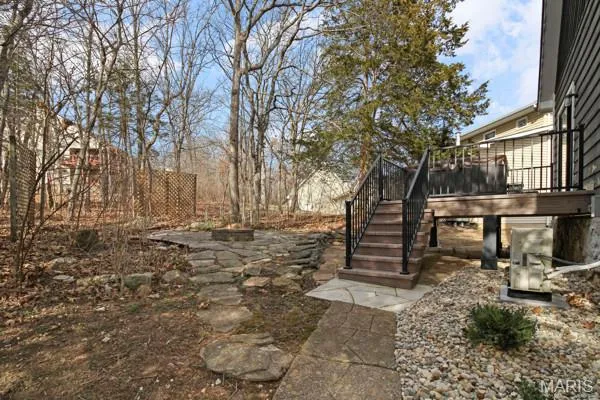 $449,900 | 9679 West Vista Drive, Hillsboro, MO 63050